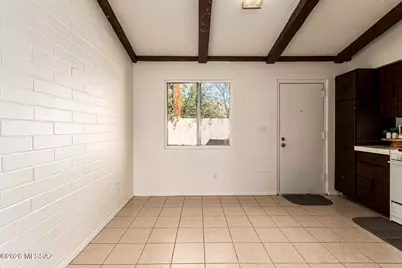 321 E Blacklidge Drive, Tucson, AZ 85705 - Photo 8