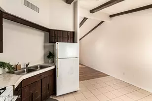 321 E Blacklidge Dr, Tucson, AZ 85705 - Photo 12
