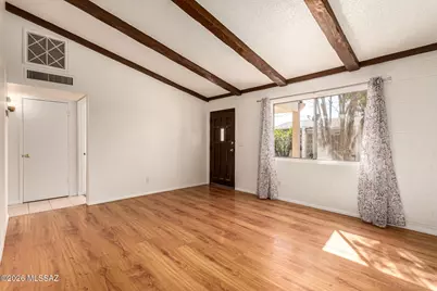 321 E Blacklidge Drive, Tucson, AZ 85705 - Photo 6