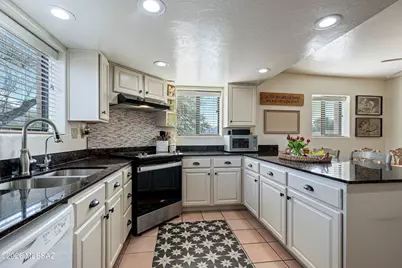 4949 N Moonstone Drive, Tucson, AZ 85750 - Photo 14