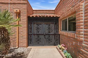 3910 S Via Del Ruisenor, Green Valley, AZ 85622 - Photo 2