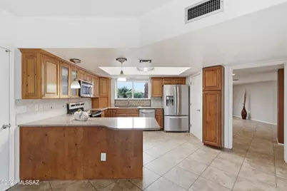 3910 S Via Del Ruisenor, Green Valley, AZ 85622 - Photo 10