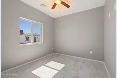 370 E Corona Road, Tucson, AZ 85756 - Photo 38