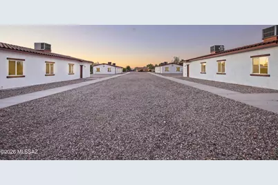 370 E Corona Road, Tucson, AZ 85756 - Photo 2