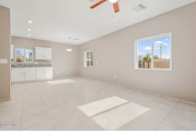 370 E Corona Road, Tucson, AZ 85756 - Photo 24