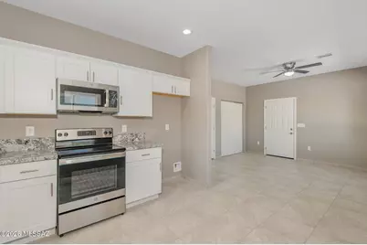 374 E Corona Road, Tucson, AZ 85756 - Photo 18