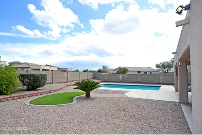 12648 N Golden Jubilee Drive, Marana, AZ 85653 - Photo 6