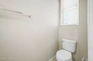 7065 S Parsnip Ln, Tucson, AZ 85756 - Photo 16
