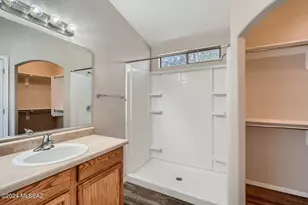 13194 E Mineta Ridge Dr, Vail, AZ 85641 - Photo 10