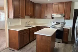 302 W Cactus St, Benson, AZ 85602 - Photo 8