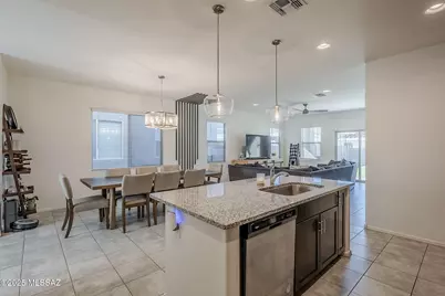 6798 E Paseo De Villalobos, Tucson, AZ 85756 - Photo 10