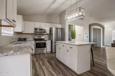 39822 S Old Arena Drive, Saddlebrooke, AZ 85739 - Photo 10
