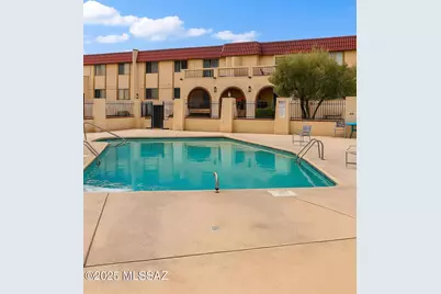 6321 N Barcelona Court #904, Tucson, AZ 85704 - Photo 2