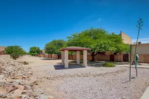 18877 S Esherton Dr, Sahuarita, AZ 85629 - Photo 36