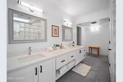 5798 E Paseo Cimarron, Tucson, AZ 85750 - Photo 10
