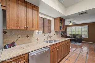 6750 E VÃ­a Rosmarino, Tucson, AZ 85750 - Photo 16