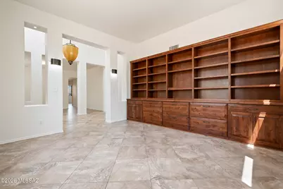 8756 E Bear Paw Place, Tucson, AZ 85749 - Photo 4