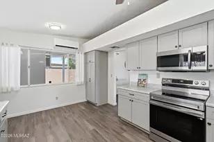 8812 E Mcclellan St, Tucson, AZ 85710 - Photo 14