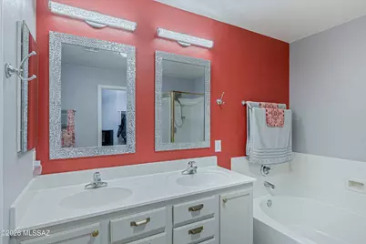 3703 E Capriole Place, Tucson, AZ 85739 - Photo 32