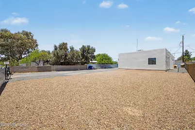 3619 E Felix Boulevard, Tucson, AZ 85706 - Photo 12