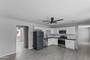 3619 E Felix Blvd, Tucson, AZ 85706 - Photo 6