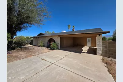 9441 E 5th Street, Tucson, AZ 85710 - Photo 8