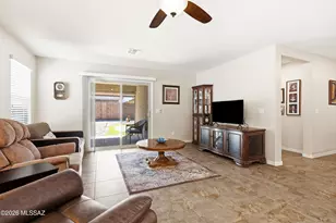 8678 N Genoa Ct, Tucson, AZ 85742 - Photo 6