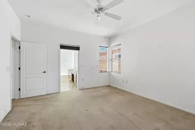2001 W Amblemorn Drive, Green Valley, AZ 85622 - Photo 16