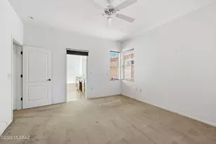 2001 W Amblemorn Dr, Green Valley, AZ 85622 - Photo 16
