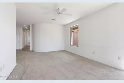 2001 W Amblemorn Drive, Green Valley, AZ 85622 - Photo 12