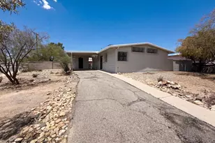 2901 N Cloverland Ave, Tucson, AZ 85712 - Photo 1