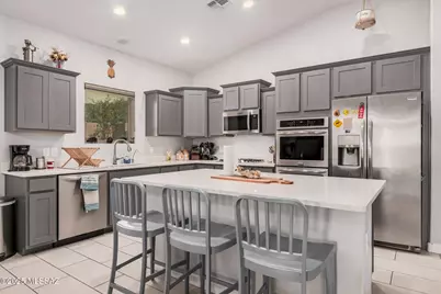 276 W Charles L McKay Street, Vail, AZ 85641 - Photo 14