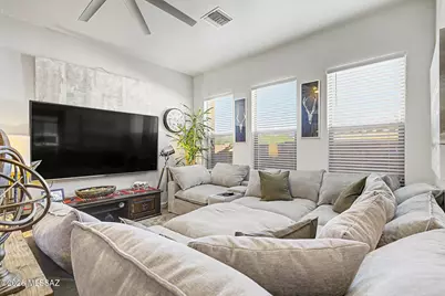 1339 N Golden Palomino Place, Tucson, AZ 85715 - Photo 6