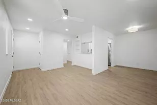 1600 N Wilmot Rd, Tucson, AZ 85712 - Photo 4