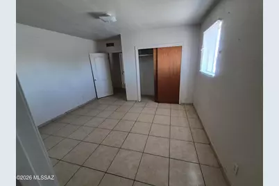 320 E 29th Street, Tucson, AZ 85713 - Photo 16