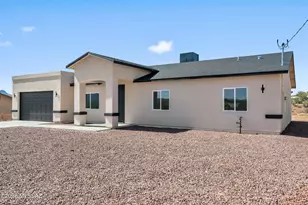 1443 Alisa Ct, Rio Rico, AZ 85648 - Photo 2