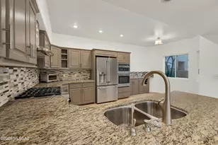6543 N Turnberry Dr, Tucson, AZ 85718 - Photo 22