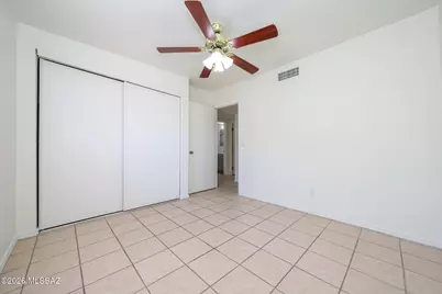 9530 E 42nd Street, Tucson, AZ 85730 - Photo 16