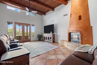 10374 N Wild Creek Drive, Oro Valley, AZ 85742 - Photo 8