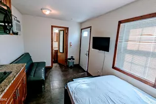 121 E Roger Rd, Tucson, AZ 85705 - Photo 4