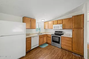13255 S Hound Dog Rd, Vail, AZ 85641 - Photo 12