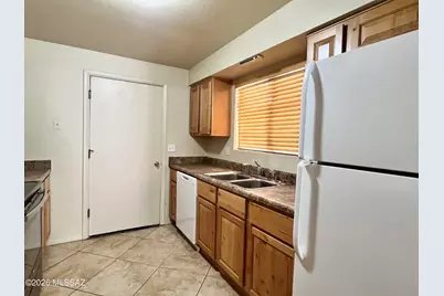 2256 E Camino Cancion, Tucson, AZ 85718 - Photo 6