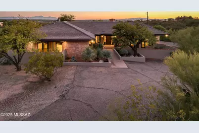 4740 N Hacienda Del Sol Road, Tucson, AZ 85718 - Photo 2