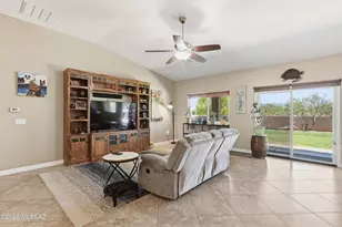 3574 E Sweet Grass TR, Sahuarita, AZ 85629 - Photo 14