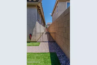 6477 W Wolf Valley Way, Tucson, AZ 85757 - Photo 32
