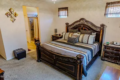 6477 W Wolf Valley Way, Tucson, AZ 85757 - Photo 14