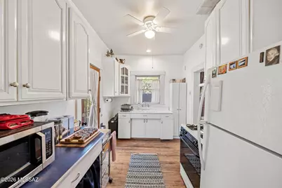 340 E 13th Street, Tucson, AZ 85701 - Photo 12