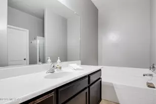 11278 W Folsom Point Dr, Marana, AZ 85658 - Photo 18