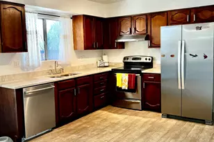 2922 W Ironwood Hill Dr, Tucson, AZ 85745 - Photo 2