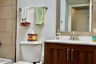 2922 W Ironwood Hill Dr, Tucson, AZ 85745 - Photo 10